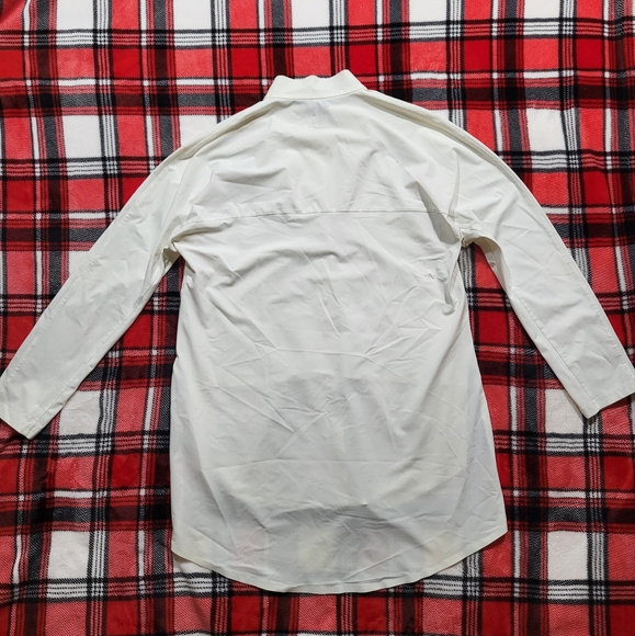 Aday Something Borrowed White Shirt With Face Design Size Small - Picture 10 of 14